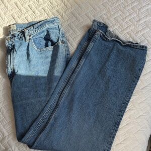 Abercrombie & Fitch 90’s Relaxed Jean High Rise